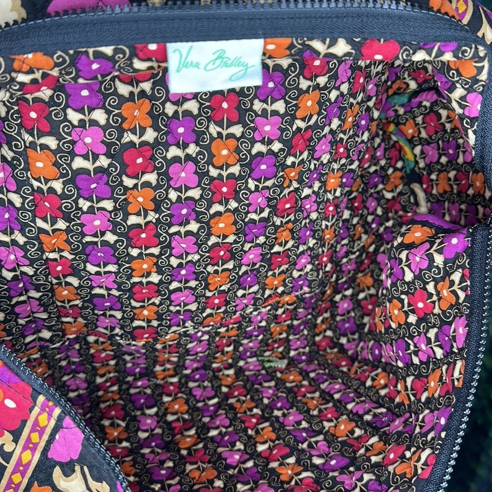 Vera Bradley Discontinued Bag - Picture 4 of 4